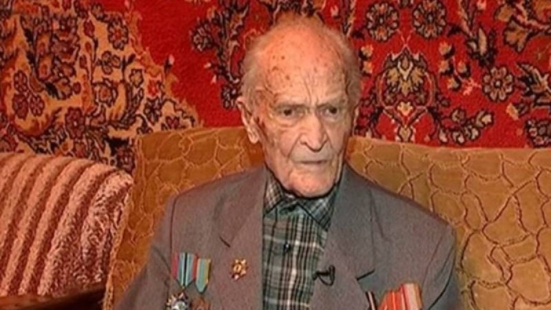 «Олар адам емес, мал»: Алматыда алаяқ әйелдер 91 жастағы ардагерді тонап кеткен - Қазақстан жаңалықтары