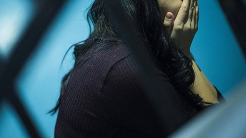 такси жүргізушісі қызды ұрып-соғып, зорлап тастады