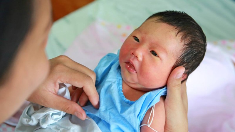 Үш қазақстандық әйел Қытайға тапсырыспен бала туып берген