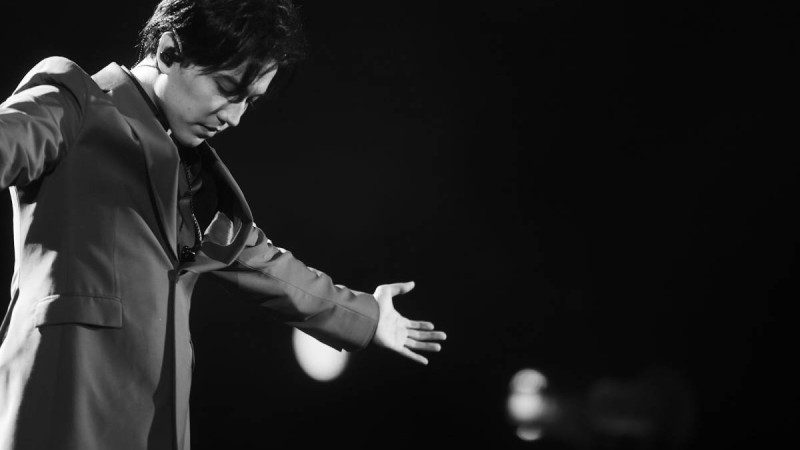 Димаш: Алла пендесін әртүрлі сынайды. Әп-сәтте бәрін жоғалтуға болатынын ұмытпаңыз