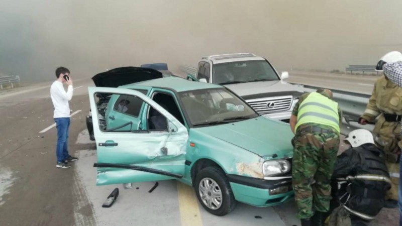 Қапшағай тасжолы жабылды: Қалың түтіннің әсерінен 8 көлік соқтығысқан - Қазақстан жаңалықтары