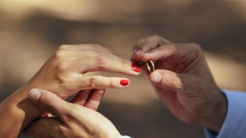 "Жолдасымның опасыздығын кешірдім": Келіншек күйеуіне қалай екі рет тұрмысқа шыққанын айтып берді