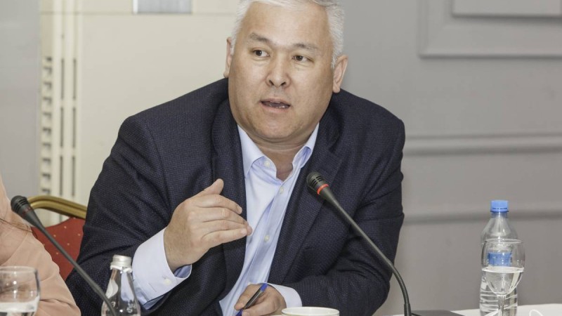 Мұрат Әбенов: Біздің билік үлкен қауіптің алдында тұр