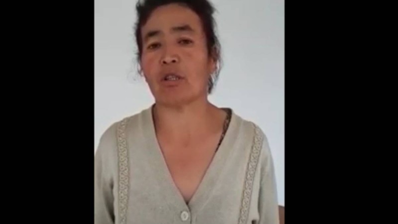 "Басы ауған жаққа кетіп қалады, адамдарға жоламайды": Жоғары сынып оқушылары зорлаған баланың анасы көмек сұрайды - Қазақстан жаңалықтары