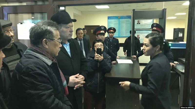 Шымкент белсенділері Қытаймен шекараны жабуды талап етті