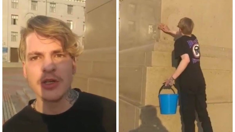 Павлодар тұрғыны Абай ескерткішіне әжетхана қағазы мен жұмыртқа лақтырған