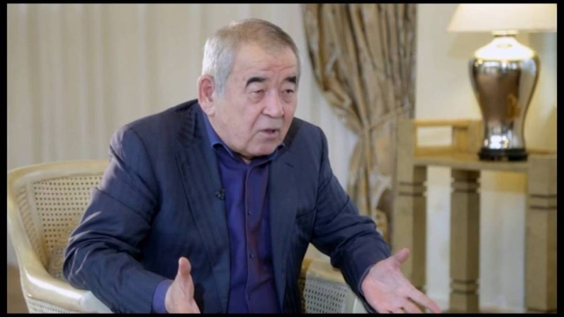 Тоқаевтың қазақша сөйлемейтіні қанымды қарайтады: Жүрсін Ерман президентке шүйлікті (видео)