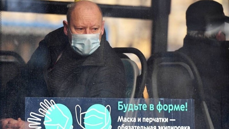 Иммунолог коронавирус жұқтыру қаупін азайтудың қарапайым әдісін атады