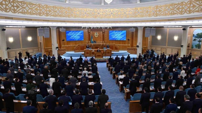 Бір жылда Қазақстанда 102 заң қабылданды – Тоқаев