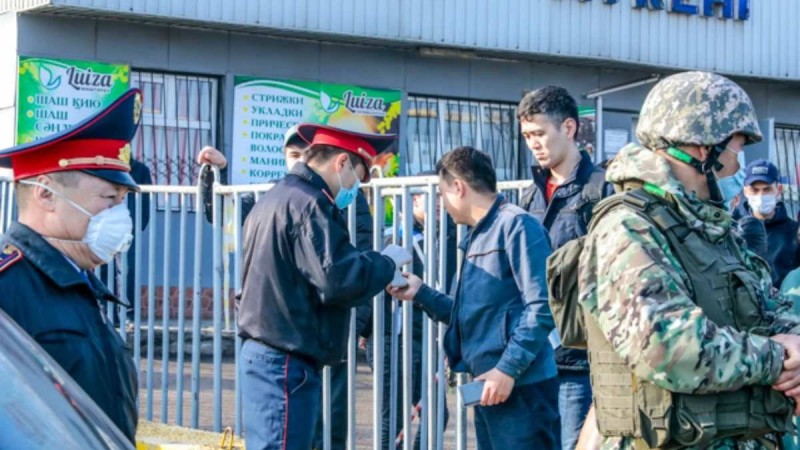 589 полиция қызметкері коронавирус жұқтырды - Қазақстан жаңалықтары