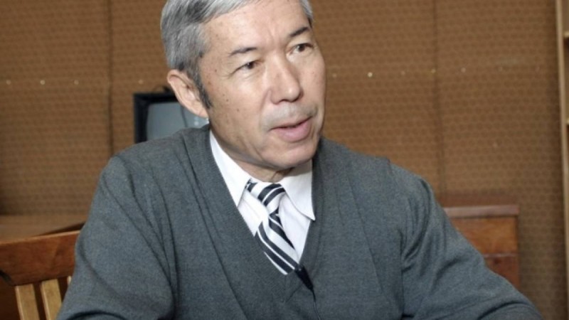 “Оң қабақтарыңды түсірсеңдерші!” - жазушы желіде Нұрғали Нүсіпжановтың қазіргі жағдайын айтып, көмек сұрады