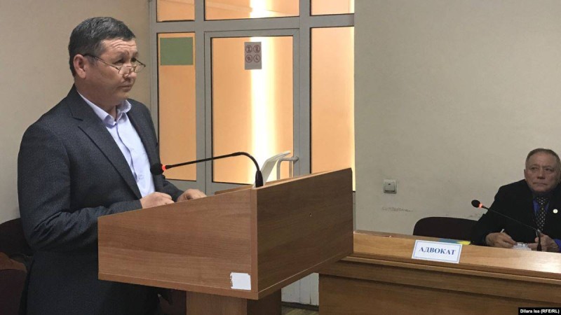 Сарыағашта "директорға жала жапты" деп айыпталған мұғалімнің соты жалғасты