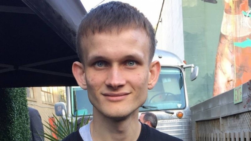 6,7 миллиард доллар: 27 жастағы жігіт әлемдегі ең жас миллиардер атанды