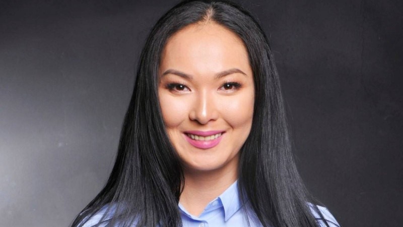 "Сәбиім шетінеп кетті": Гүлшарат Жұбаева неліктен бала күтушісіне сенбейтіні туралы - Қазақстан жаңалықтары