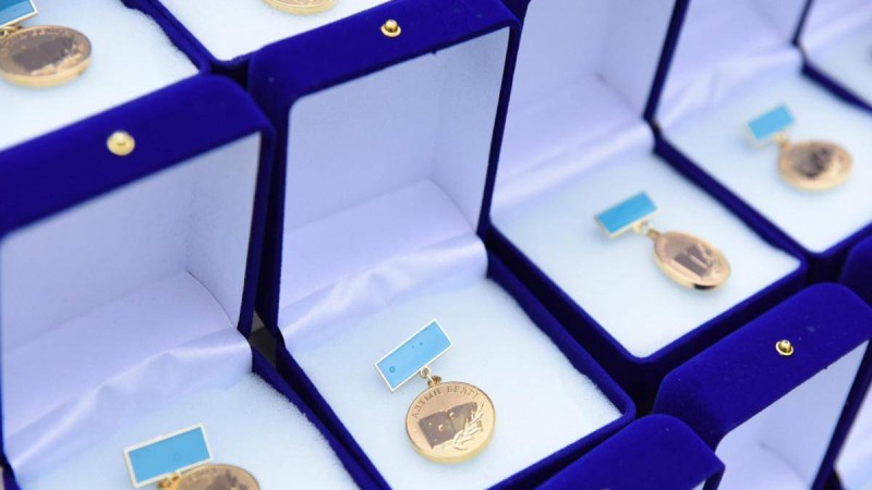 «Алтын белгі» жемқорлықтың көзі болып тұр. Оқу-ағарту министрі