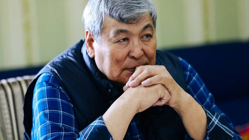 Тоқтар Әубәкіров: «Назарбаев лентасын қиған зауыттар, ол кері бұрылып кеткен соң жабылып қалады»