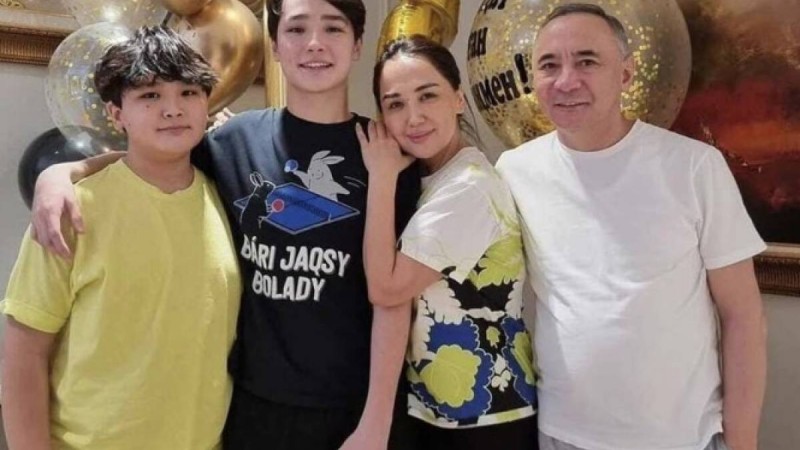 «18-ге толғанда баланы үйден қуып жіберу керек»: Ләйлә Сұлтанқызы бала тәрбиесі туралы ой қозғады