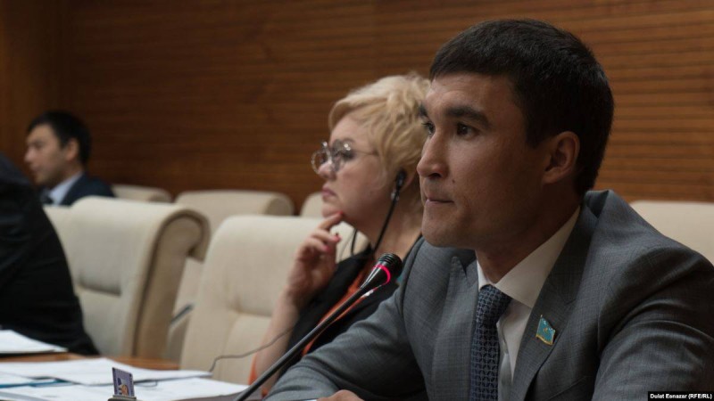 Вирусқа байланысты Қытайда шегерілген теннис турнирі Қазақстанда өтпейді