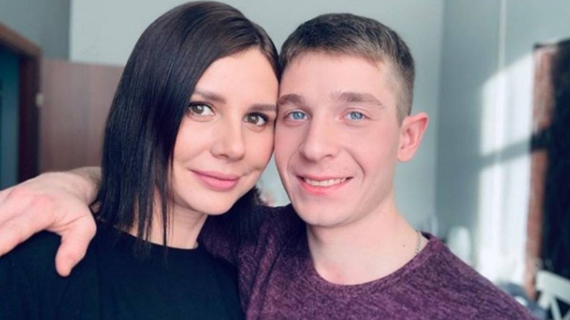 Блогер қыз күйеуінің 20 жаcтағы ұлынан жүкті болып қалды - Қазақстан жаңалықтары