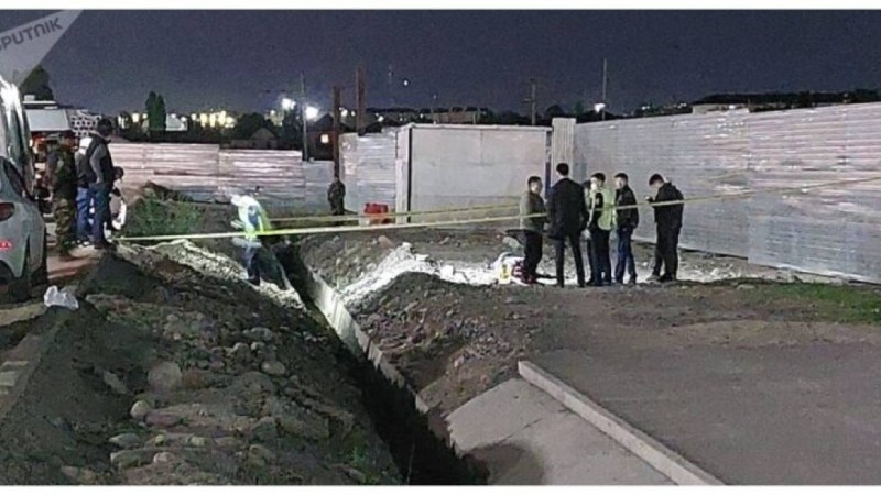 Алматыдағы сауда орталығының жанынан ер адамның мәйіті табылды