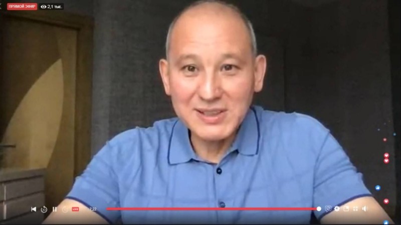 "Босатылғаннан кейін бірден ата-анамның басына бардым": Мұхтар Жәкішов бостандықтағы өмірі жайлы - Қазақстан жаңалықтары