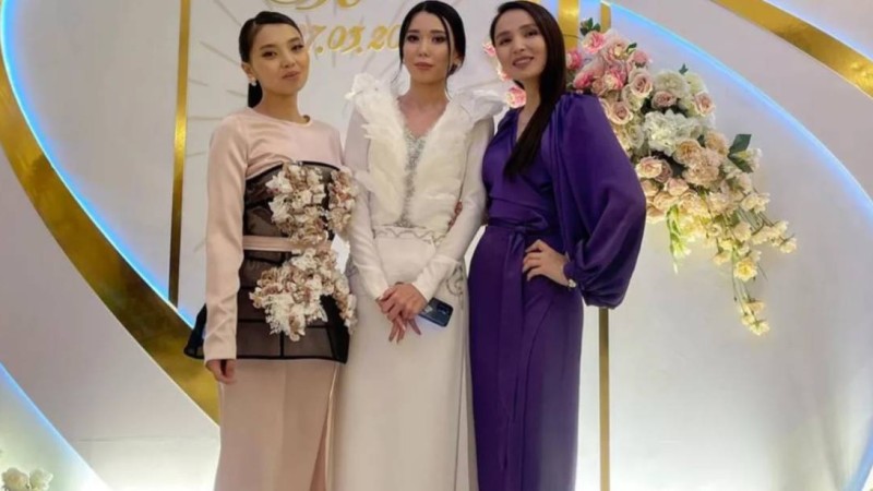 Қайрат Нұртастың жары өзін өзге келіндермен салыстырғандардың сазайын берді