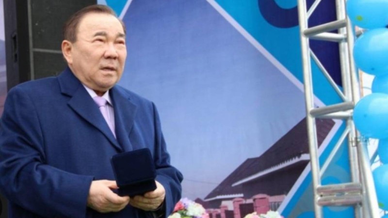 Болат Назарбаевтан тағы бір кәсіпкер 25 миллиард талап етуде