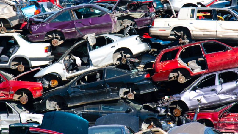 30 мың азамат қол қойып Тоқаевқа петиция жолдады: Көлік «утильсборын» алып тастауды сұраймыз