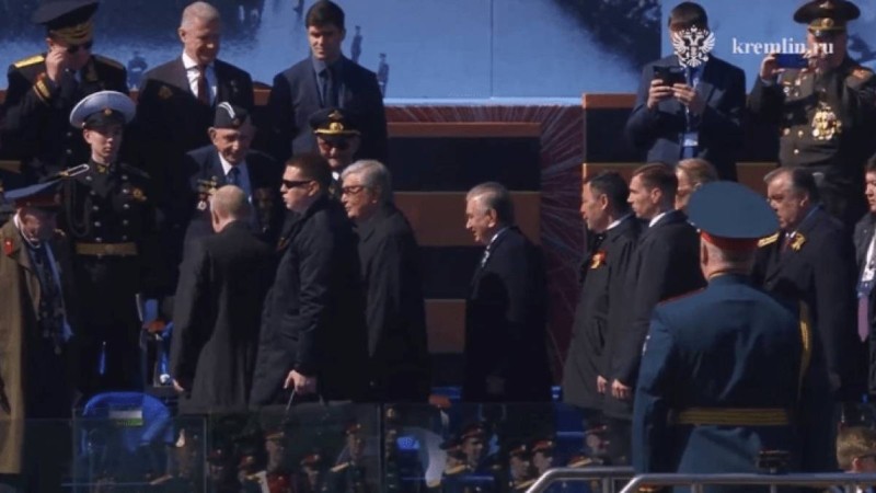 Тоқаев Мәскеудегі әскери парадқа қатысты