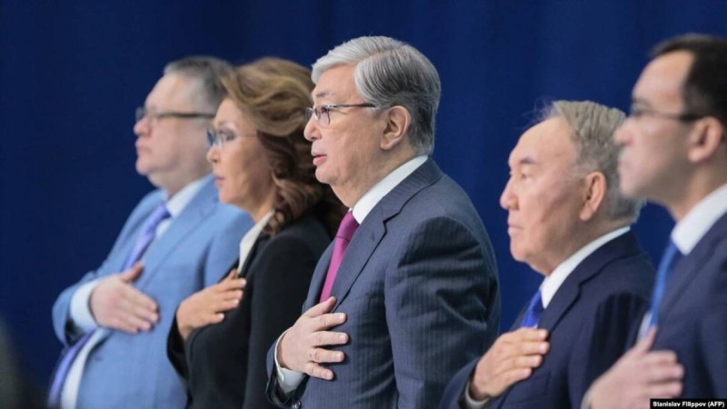 Династиядағы тартыс: Қазақстанда 10 жыл дайындалған билік транзиті болмай қалды