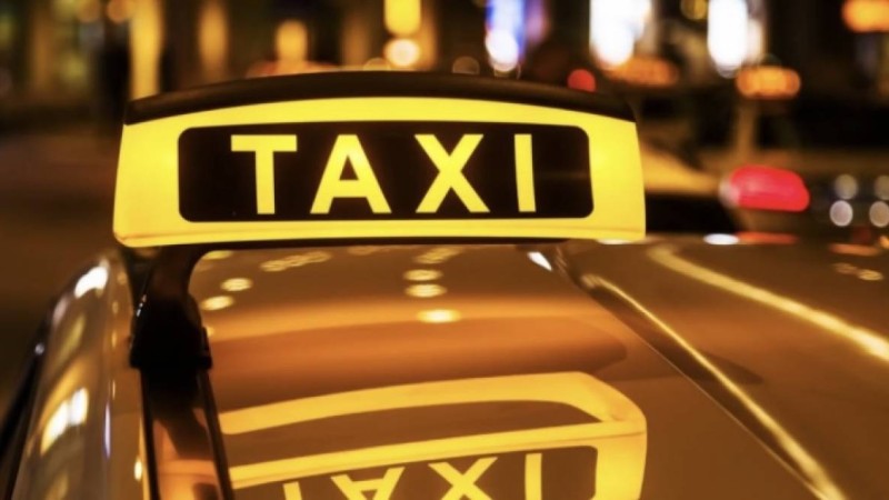 Оң рөлді көліктерге адам тасымалдап жұмыс істеуге тыйым салынады