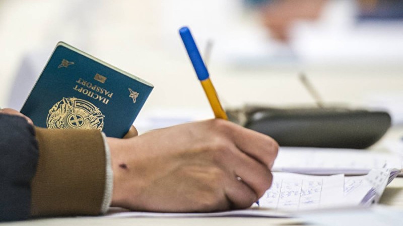 Ішкі істер министрлігі Армениядан көлік сатып алғандардың қулығын әшкереледі