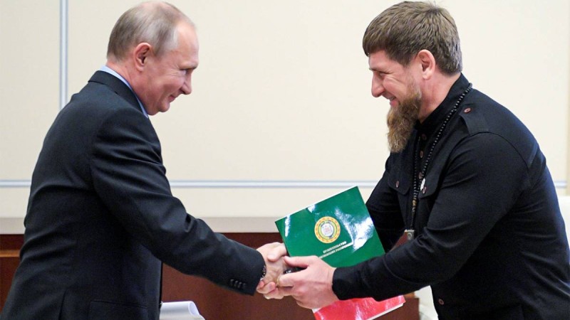 Путин Рамзан Қадыровқа жаңа әскери атақ берді
