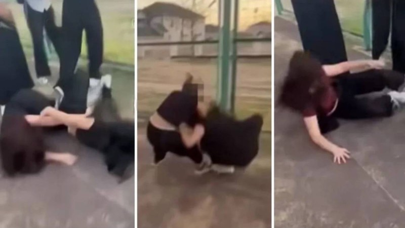 «Басынан теуіп, шашынан жұлған»: Маңғыстауда оқушы қыздар бір-бірін аяусыз ұрып-соққан 