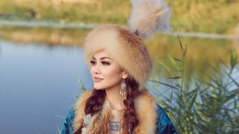 Ерке Есмахан қайтыс болды: Әнші өзі туралы жалған ақпарат таратқандарға жауап берді