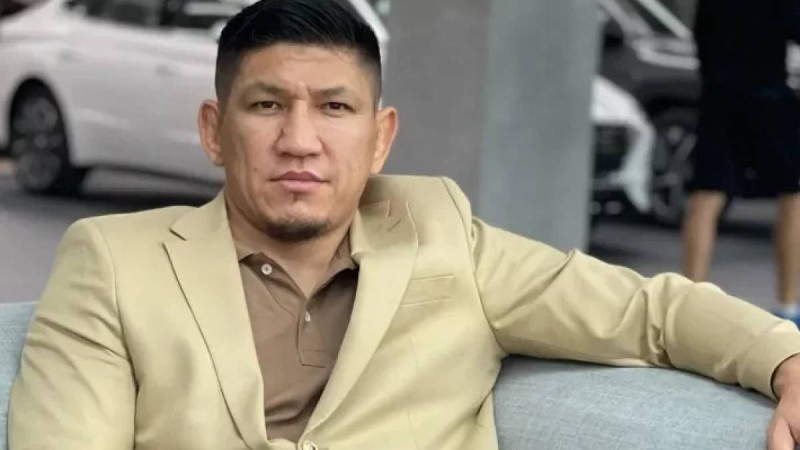 Қуат Хамитовтың хиджабтағы қыздар туралы мәлімдемесі қызу пікір тудырды