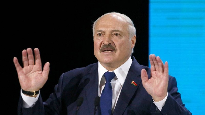 Лукашенко қайтыс болған жағдайда биліктің ауысуы туралы жарлыққа қол қойды