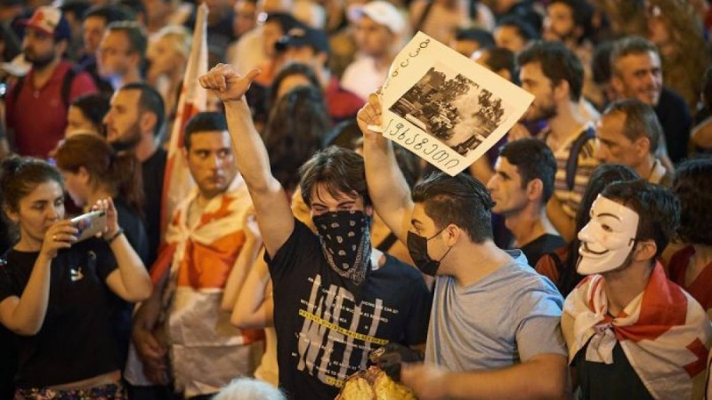 Грузия президенті ресейлік туристер ағынын сақтап қалу қажеттігін айтты