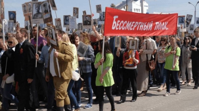 «Орыс үйі» Қазақстанда "мәңгілік полк" шеруін онлайн түрде өткізуі мүмкін