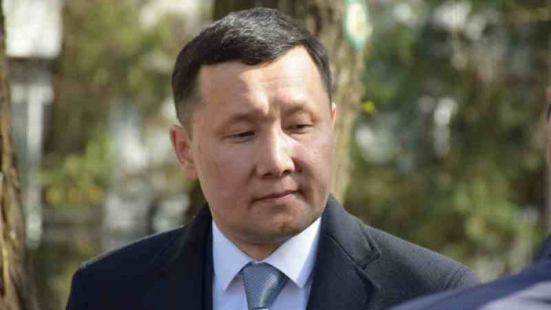 "Шымкентский болмасын": Адвокат Абзал Құспан Гаухар Әлімбековаға қандай талап қойды
            18:31, 03 Мамыр, 2019
        
        Сәуле Әбединова қорғаушыны әншінің ісін қолға алуға көндіргенін айтты