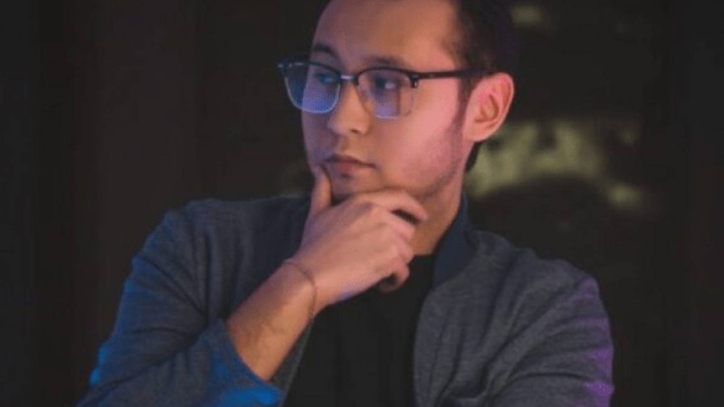 Бес тіл меңгерген қарағандылық: "Мен үшін ең қиыны қазақ тілі, түсінемін, бірақ сөйлей алмаймын"