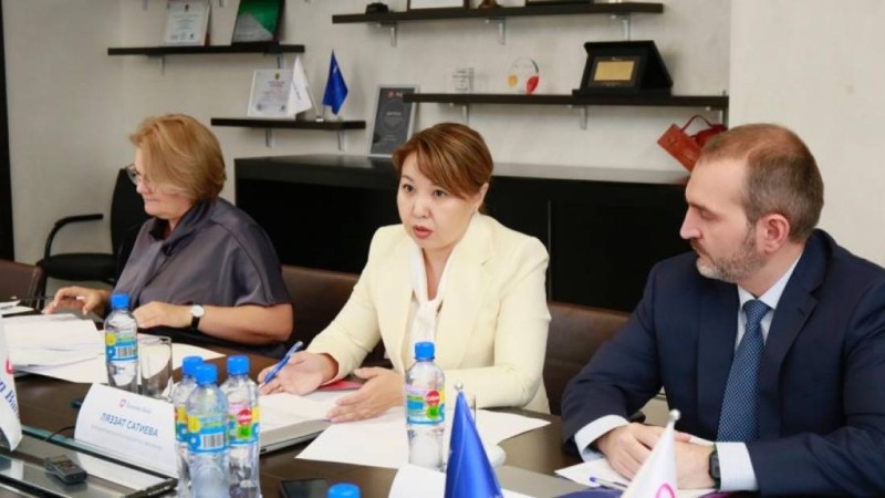 Еуразиялық банк такси қызметін іске қоса ма?