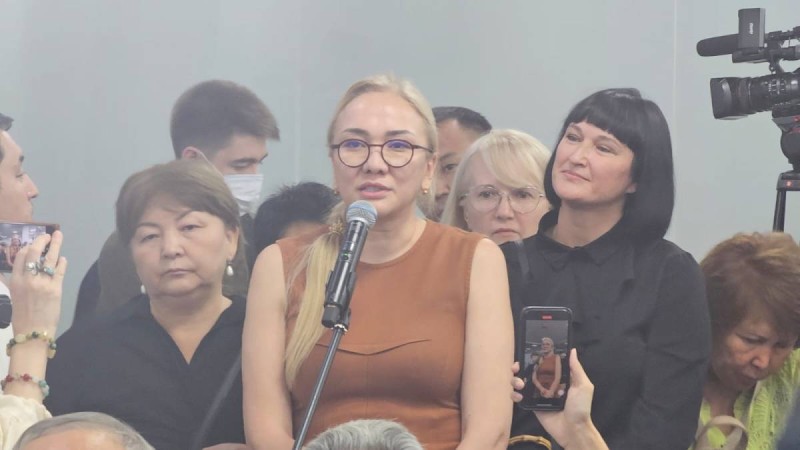 "Түсініктерді алмастырумен айналысудың қажеті жоқ" - Алматы мәслихатының депутаты бейбіт атомды қолдайтынын айтты