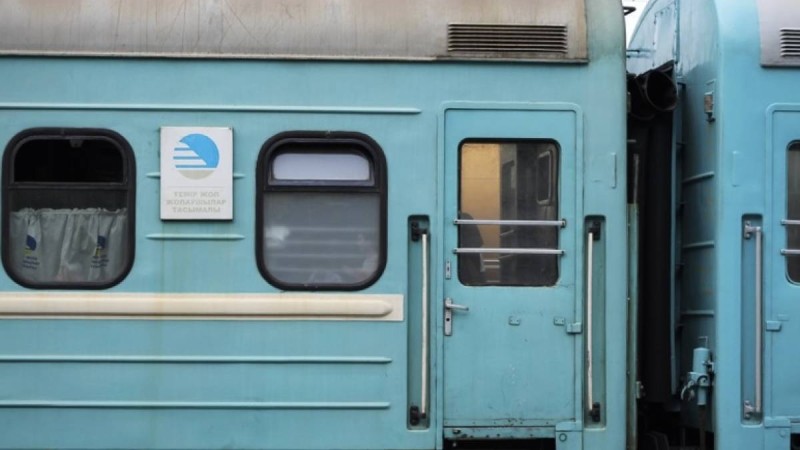 Алматыда оқитын студенттер үшін салқындатқышы жоқ вагондар бөлінген