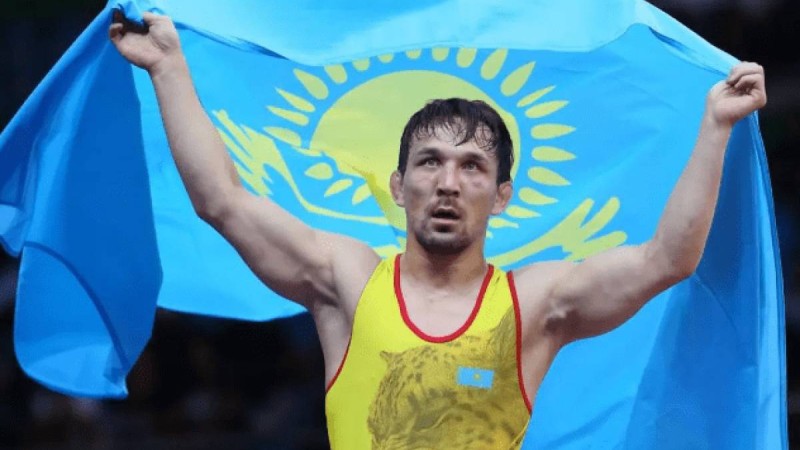 Ақжүрек Таңатаров қызметінен "заңсыз қуылғанын" айтып, президентке бейнеүндеу жолдады