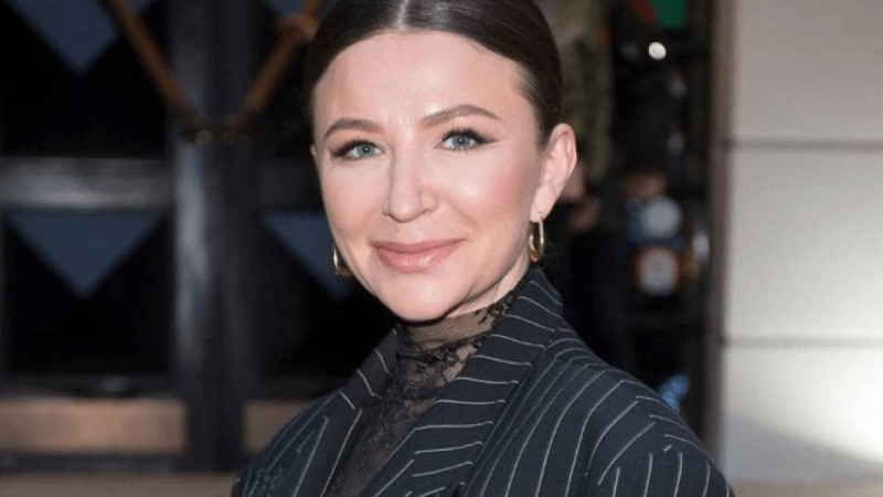 Алматыға ұшпақ болған: Ресейде үстінен қылмыстық іс қозғалған танымал блогер Елена Блиновская ұсталды