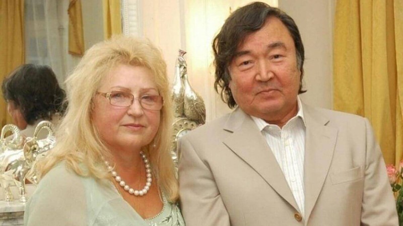 Олжас Сүлейменовтің әйелі дүниеден өтті