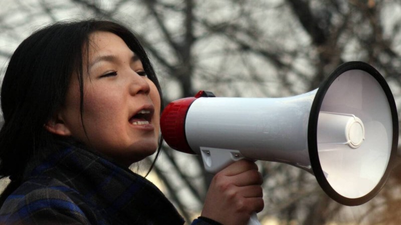 Инга Иманбай: Байбекпен емес, назарбаевтық жүйемен шайқасатын сотқа барамыз!