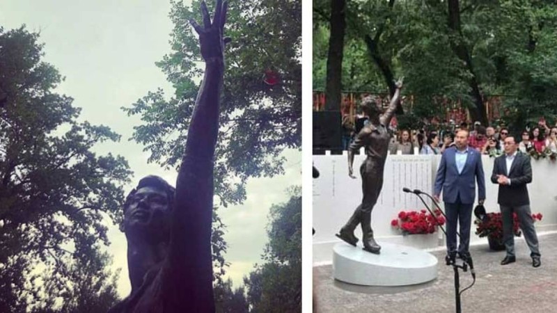 Аспан жылады: Алматыда Денис Тенге ескерткіш орнатылды
Денис Теннің ескерткіші спортшы көз жұмған жерде, яғни Құрманғазы-Байсейіт көшесінде орналасқан