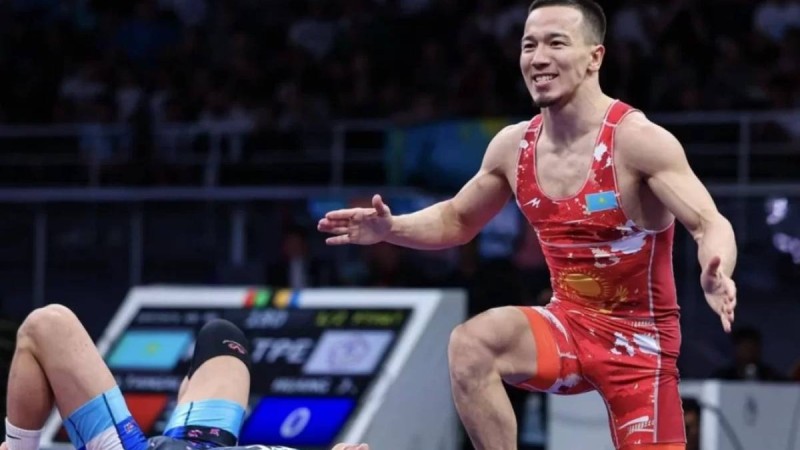 "Финалда секеңдеп, секіріп дұрыс емес үлгі көрсетемін бе деп қорықтым. Маған шоу көрсет деді..." – Айдос Сұлтанғали